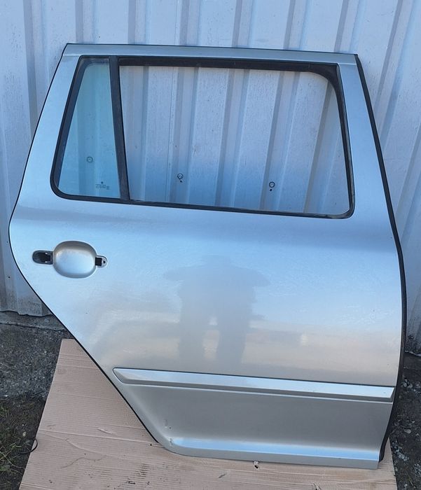 Двері до Шкода skoda octavia a5 fl