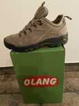 Buty trekkingowe wloskiej  firmy Olang .