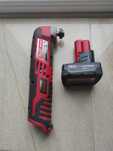 Milwaukee 2426-20  (реноватор)