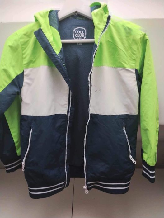 Kurtka smyk 128 uszkodzona zdjęcia opis