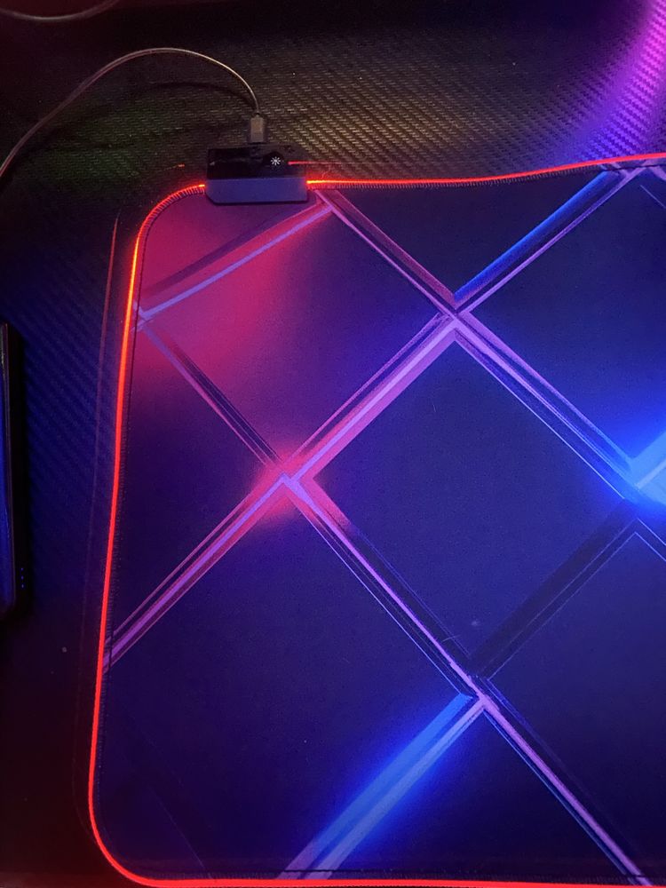 Mouse Pad Gaming RGB XL 40x90cm – Com Cabo Original – Quase Novo!