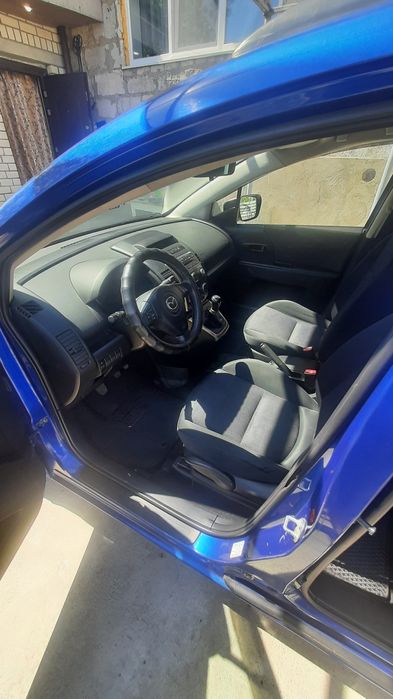 Мазда 5  2008 г.