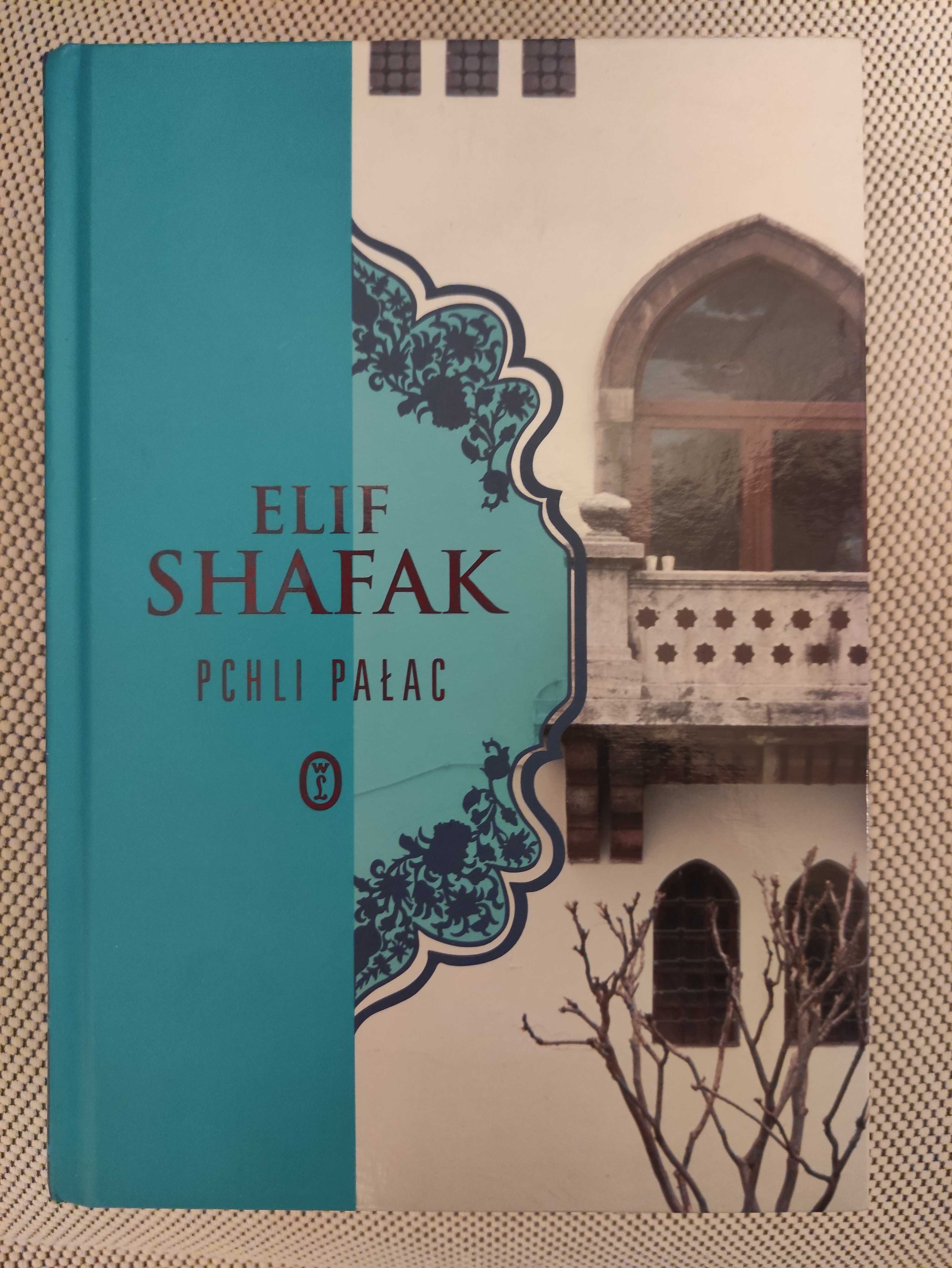 Elif Shafak, Pchli Pałac