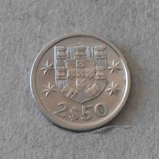 Portugal 2,5 escudos 1969 - olx X10859