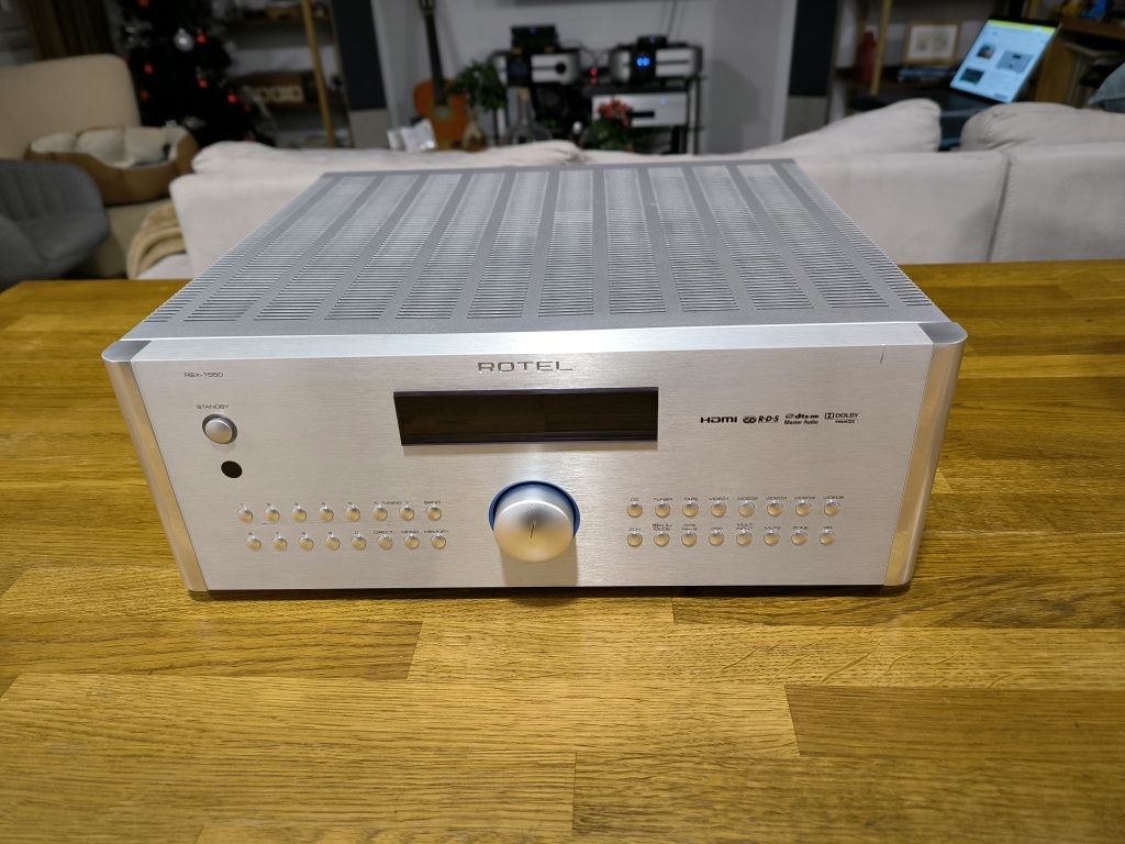 Amplificador AV ROTEL 1550