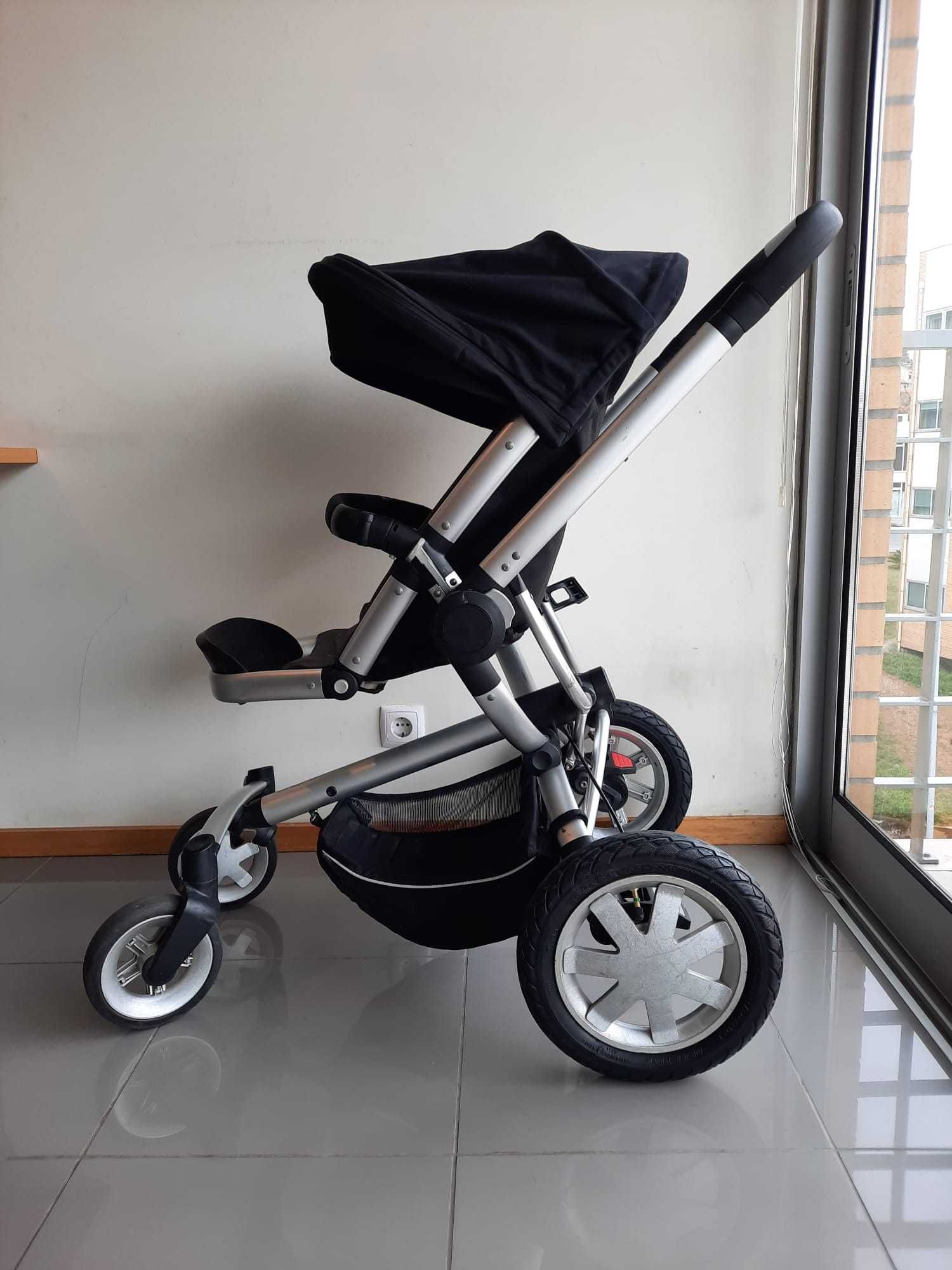 Carrinho Quinny + Ovo Maxi Cosi