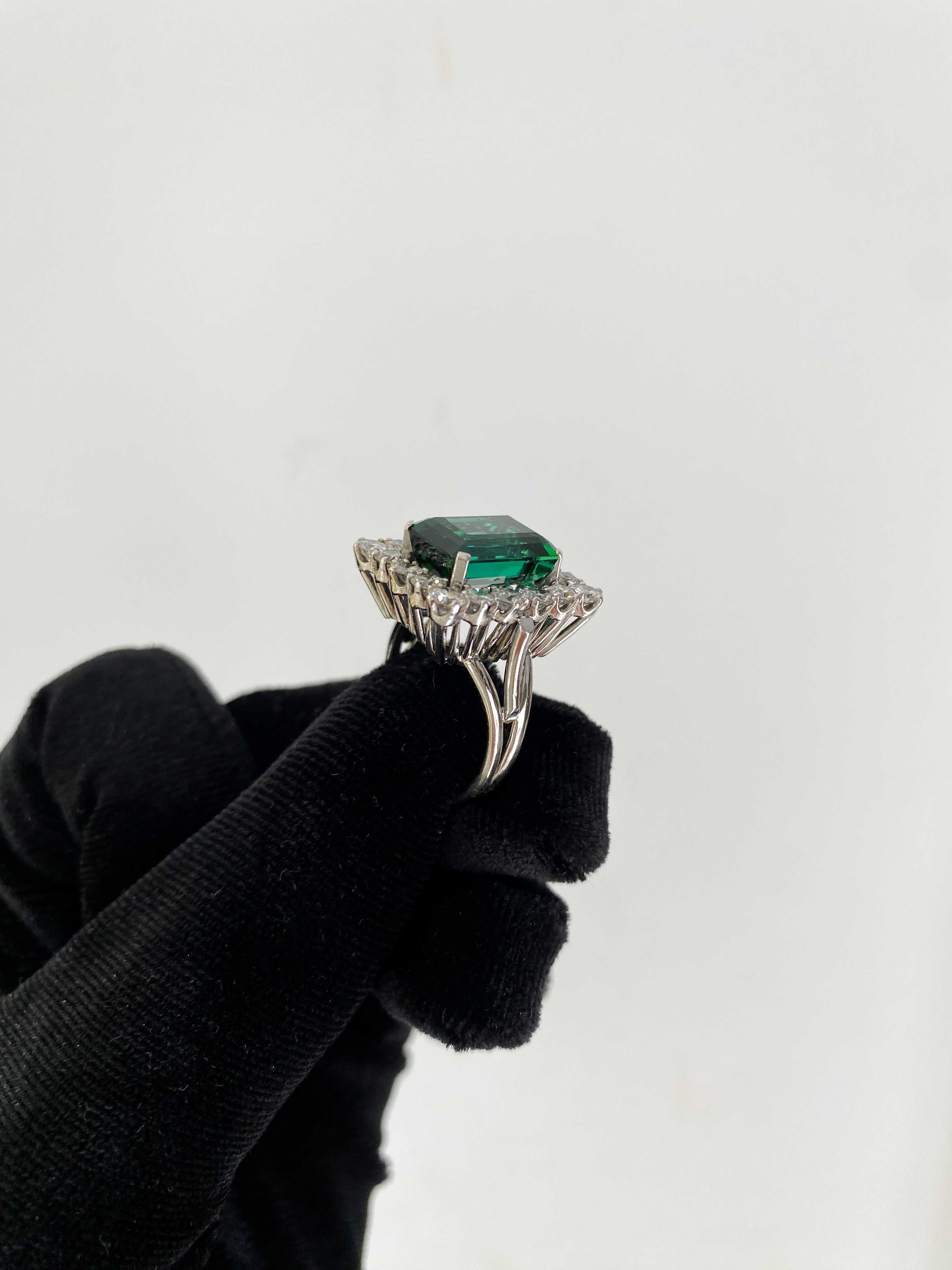 Pierścionek z naturalnym turmalinem 5.30 ct i diamentami 1.56 ct