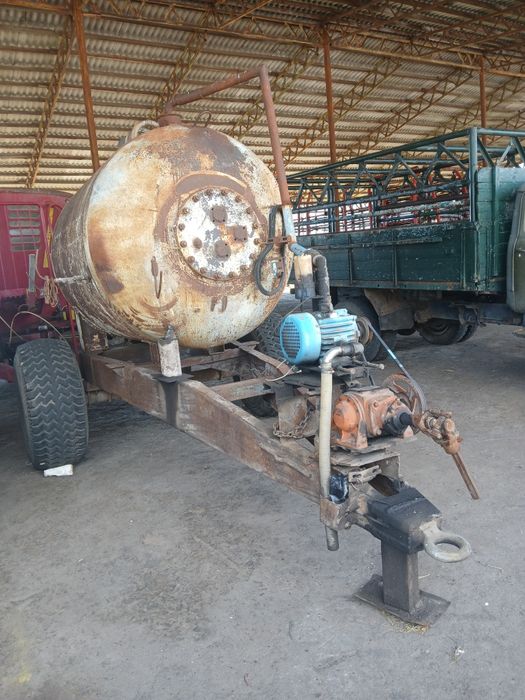 Бочка асенізаційна в хазяйство