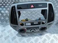 Panel nawiewu Hyundai i20
