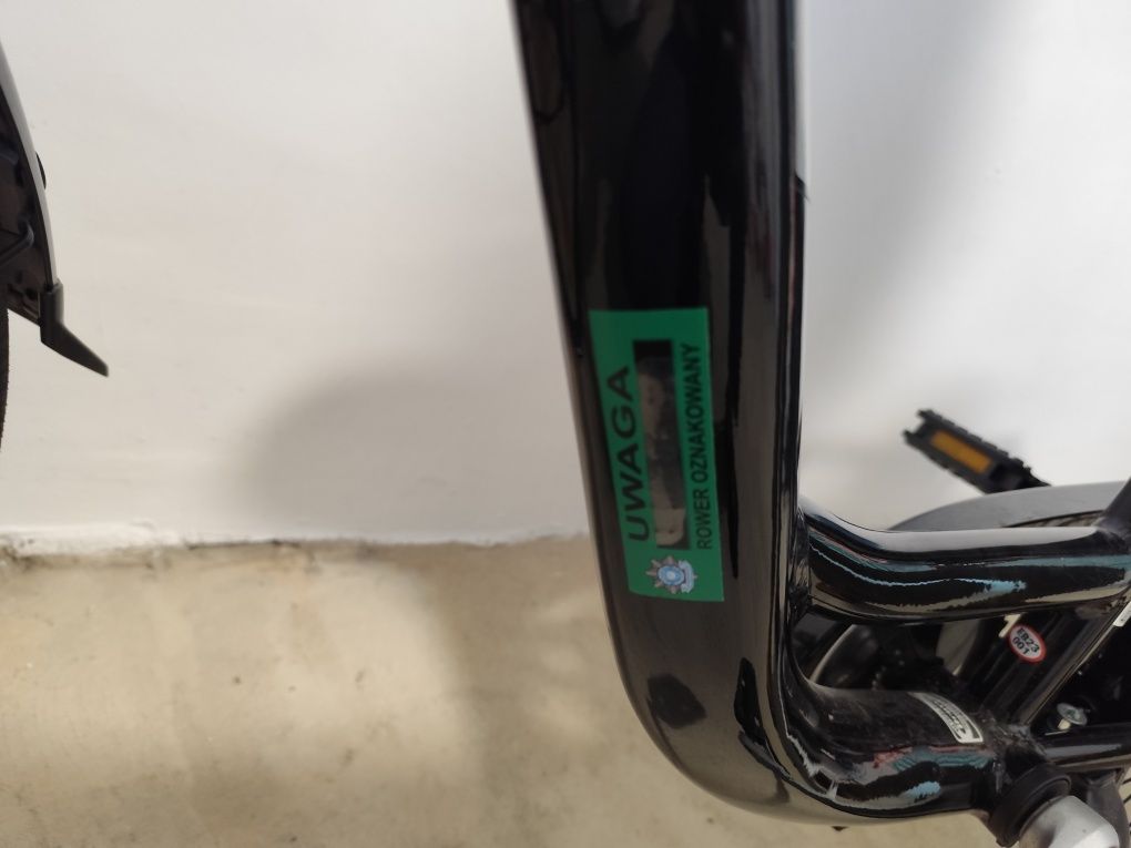 Rower elektryczny INDIANA E-Moena 8 D18 28 cali