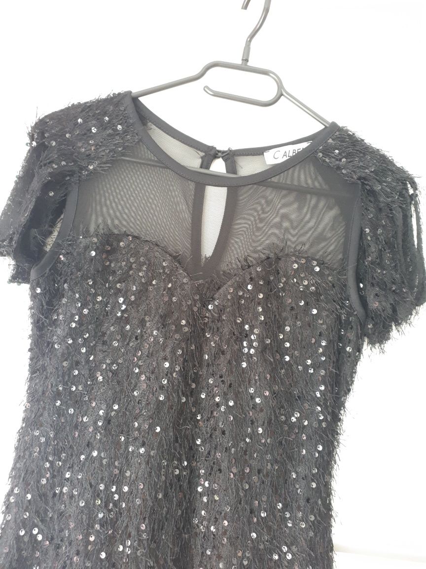 Krótka czarna błyszcząca sukienka Fau Butik