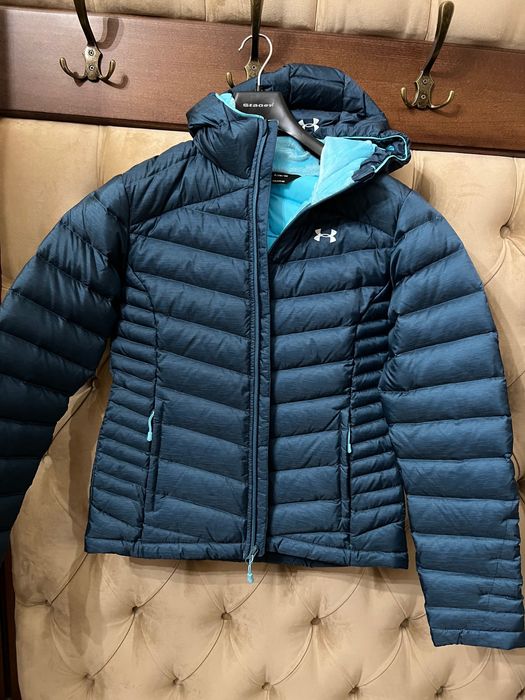 Under armor куртка пуховик