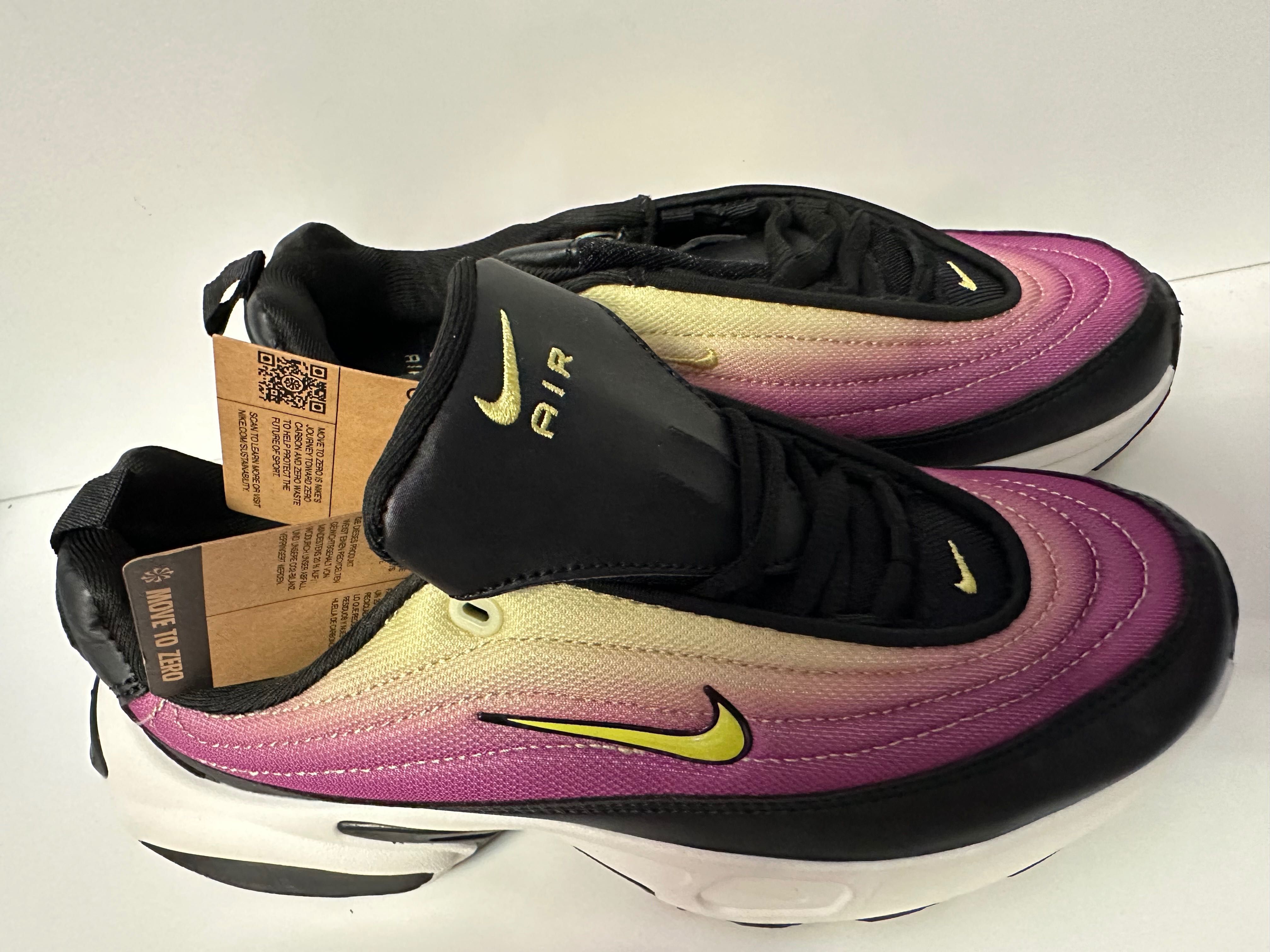 Жіночі кросівки W NIKE AIR MAX PORTAL 38,40