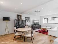 Apartamento T2 com garagem, nas Avenidas Novas, Lisboa