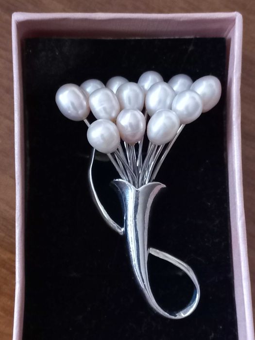 Броши декоративные с застежкой