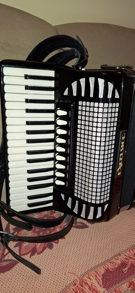 Akordeon 72 basy Excelsior