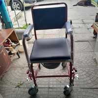 Кресло для инвалидов с туалетом новое