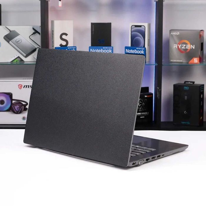 БВ ноутбук Lenovo V330-14IKB 14 / Intel Core i5-8250U