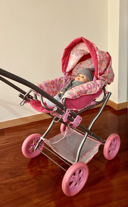 Carrinho de Boneca