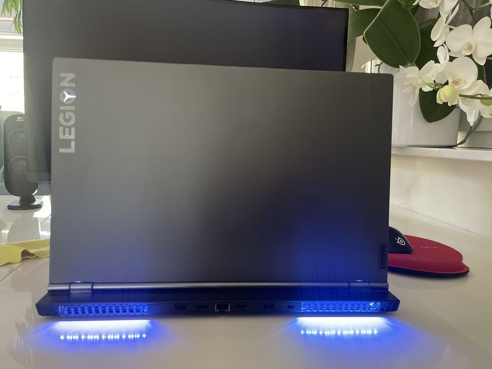 Laptop lenovo legion 7 15IMH05