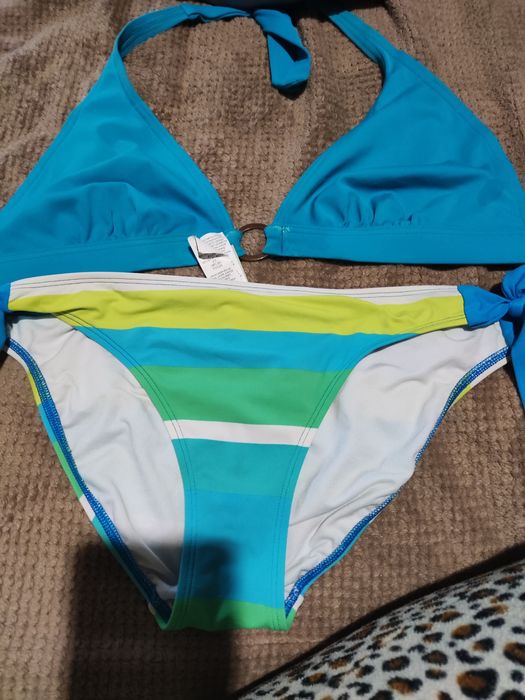 Продам купальник жіночий роздільний