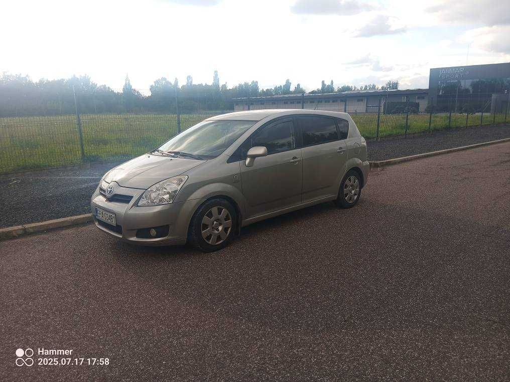 Toyota Corolla Verso 2.2 DIESEL 177KM