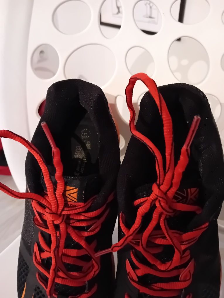 Sprzedam buty do biegania marki Karrimor