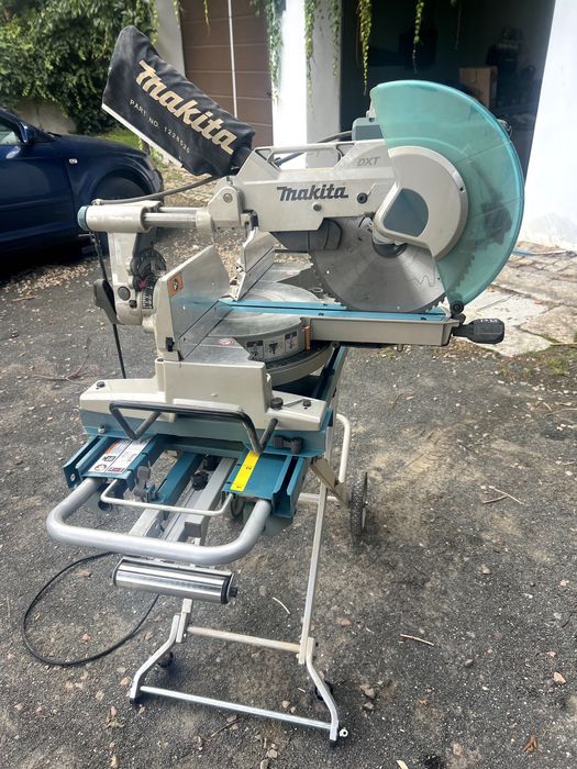 Ukośnica Makita LS1216L z wózkiem