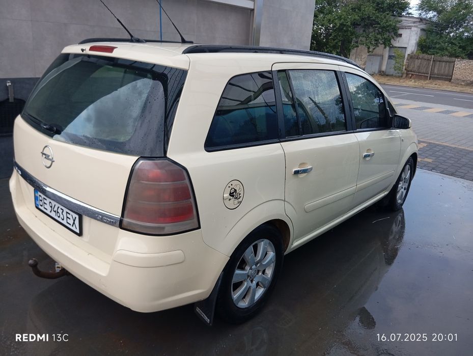 Продам Опель зефира б