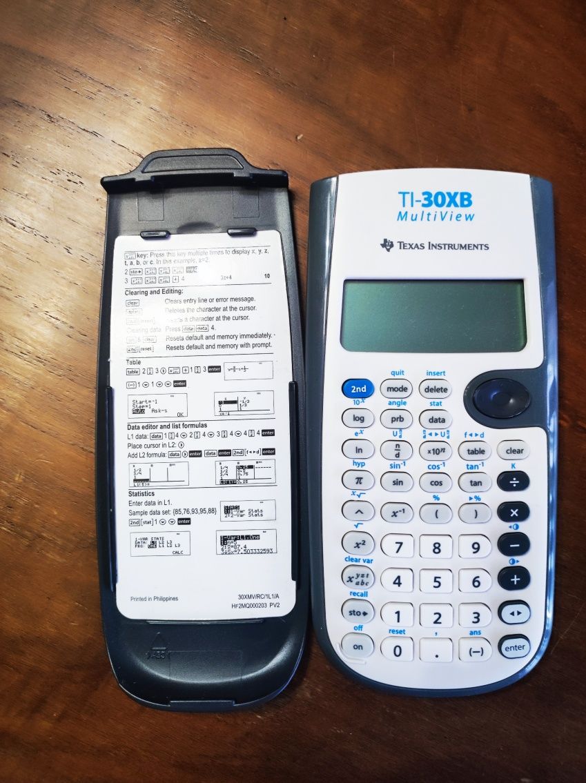 Calculadora TI-30XB MultiView — Como nova!
