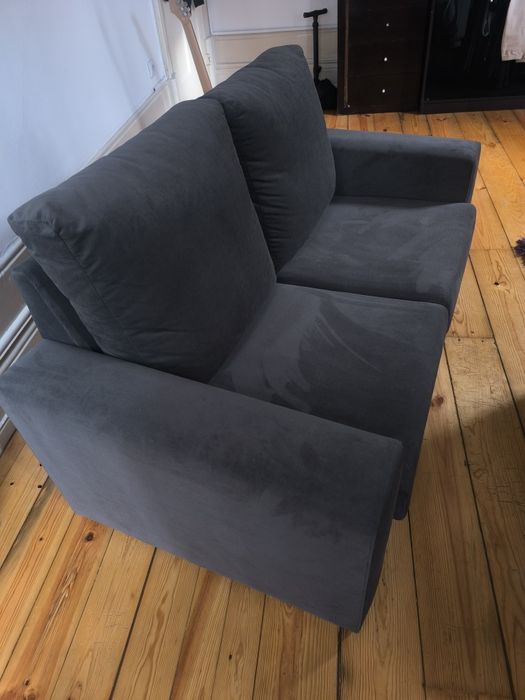 Sofá 2 lugares novo usado poucas vezes