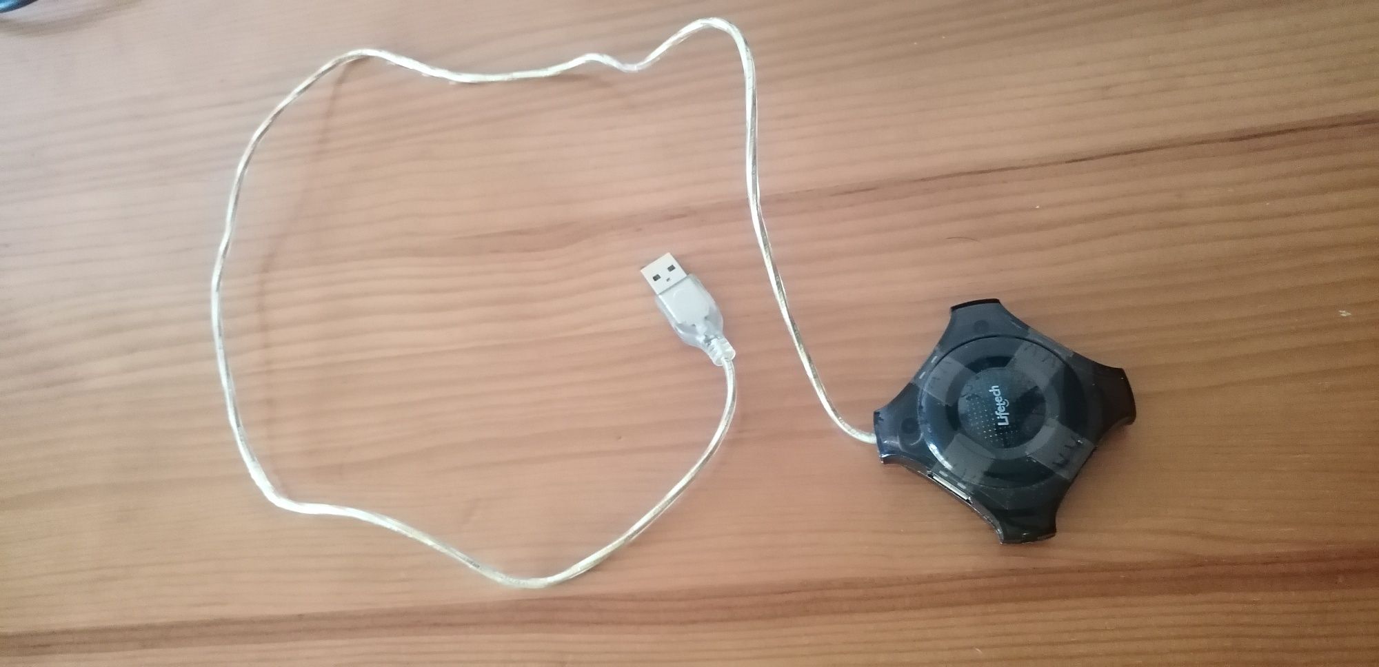 Mini hub usb 4 portas