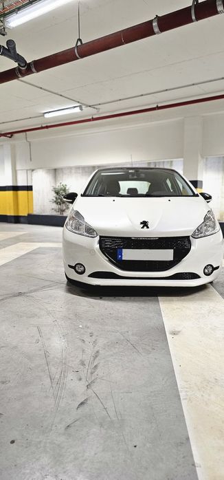 Peugeot 208 1.6Hdi