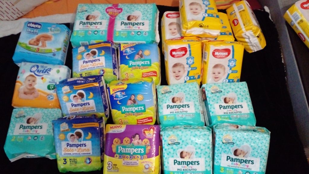 Підгузники підгузки памперси Pampers Chicco Huggies