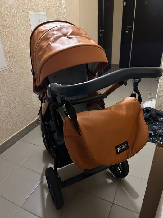 Дитяча коляска Mioobaby Zoom 2 в 1, коричневий.