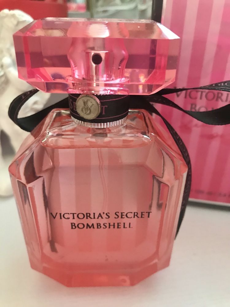 Victorias Secret Bombshell парфюм 599 грн!