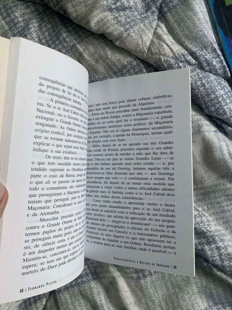 Coleção do Expresso de Fernando Pessoa-Poesia de R.R e Correspondência