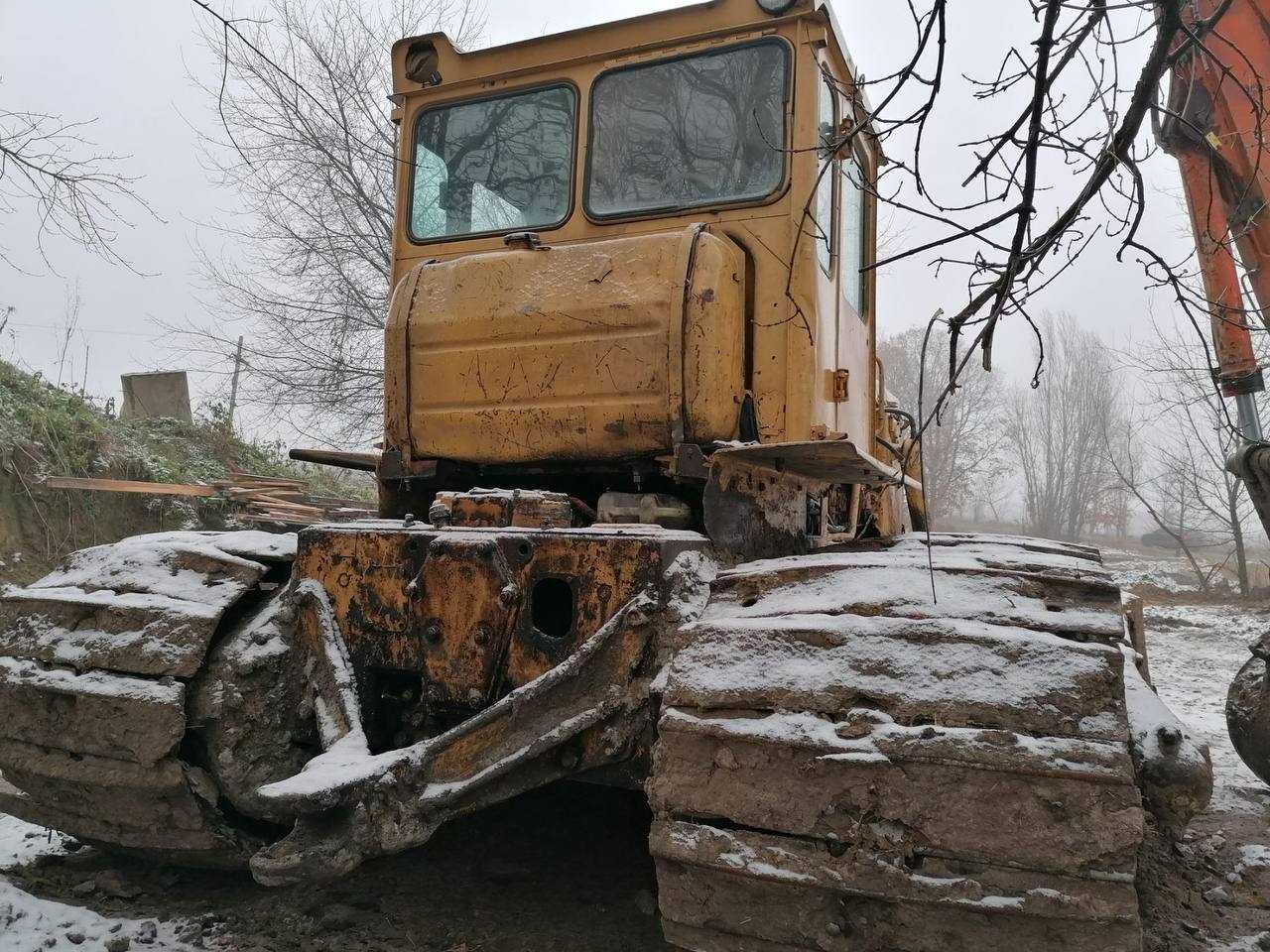 Бульдозер T-170 в хорошому стані