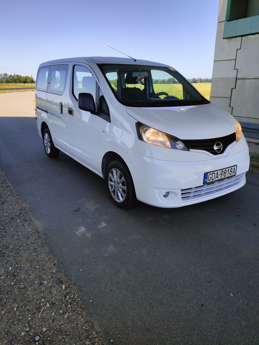 Nissan nv200 rok2018 poj 1500td bdb stan lub zamienie