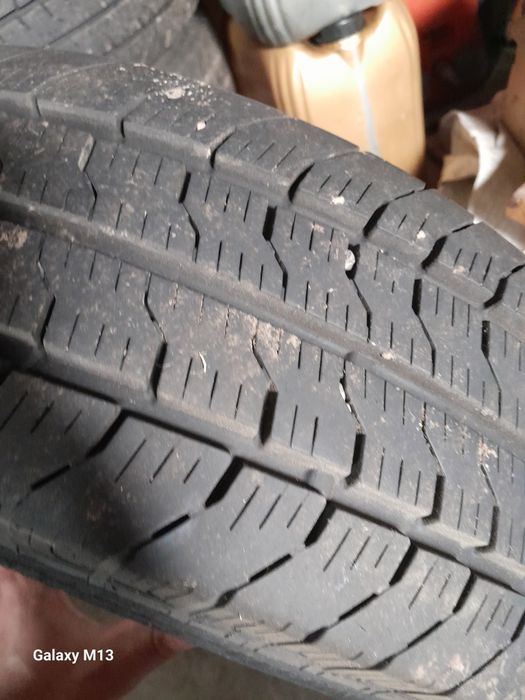 Титани разом з резиною