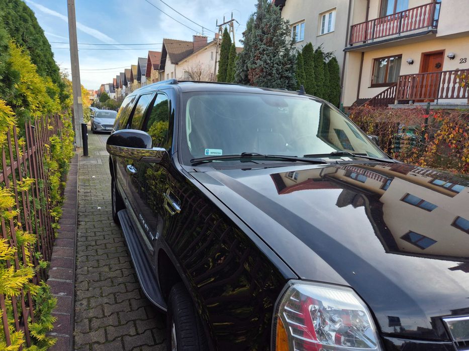 CADILAC ESCALADE długi z gazem