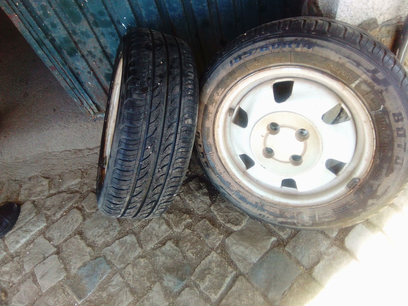 Jantes Clio S originais com pneus