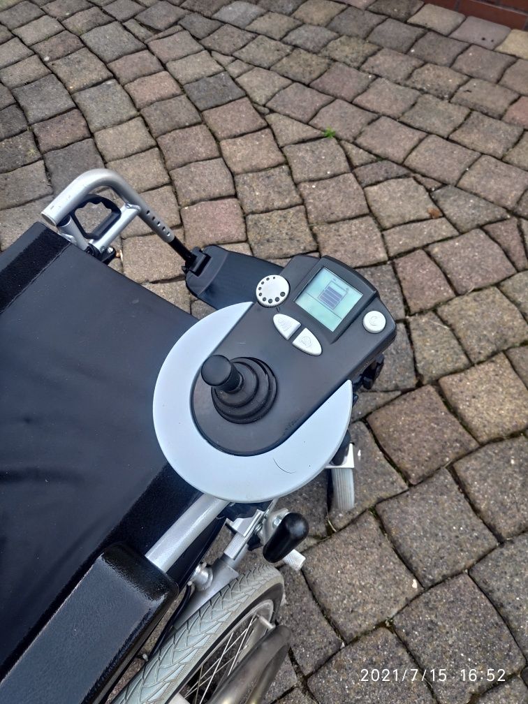Wózek inwalidzki elektryczny E-Fix 26
