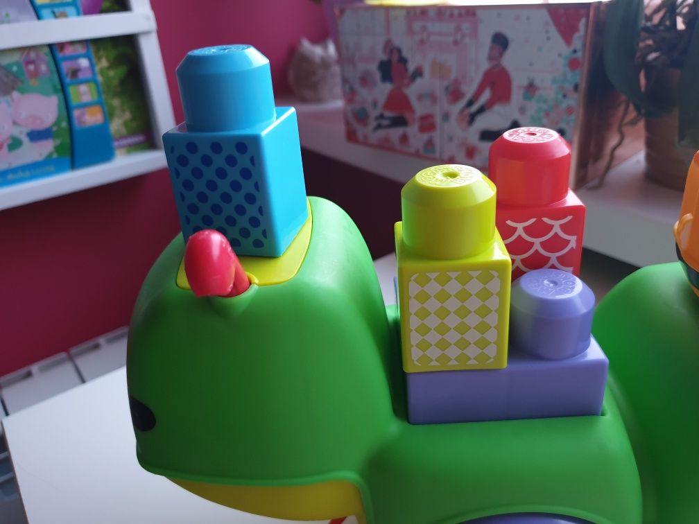 Interaktywna wędrująca gąsienica Mega Bloks od Fisher Price