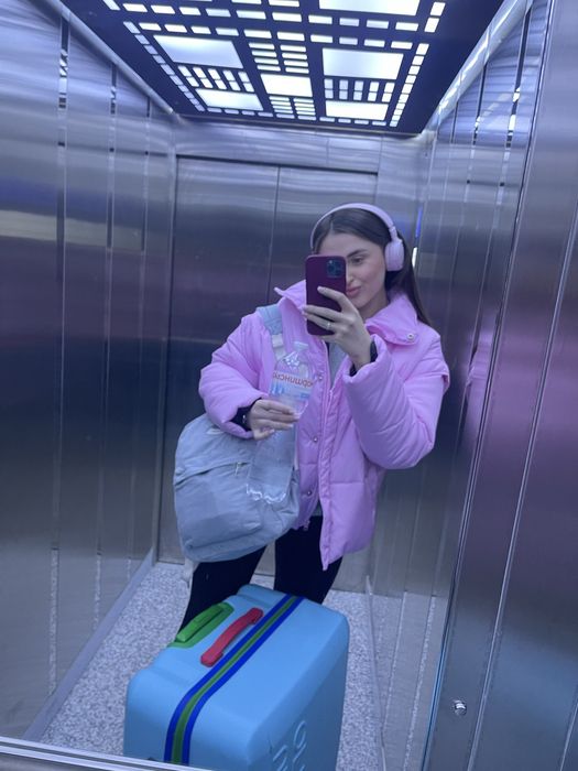 Рожева куртка/жилетка