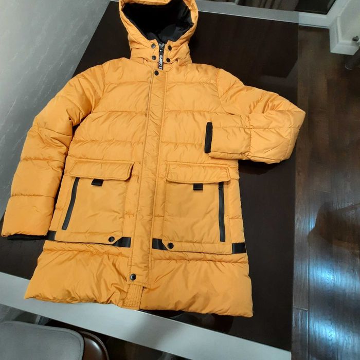 Пальто-куртка чоловіча (підліт.)зимове. Розмір S. Lee Cooper.