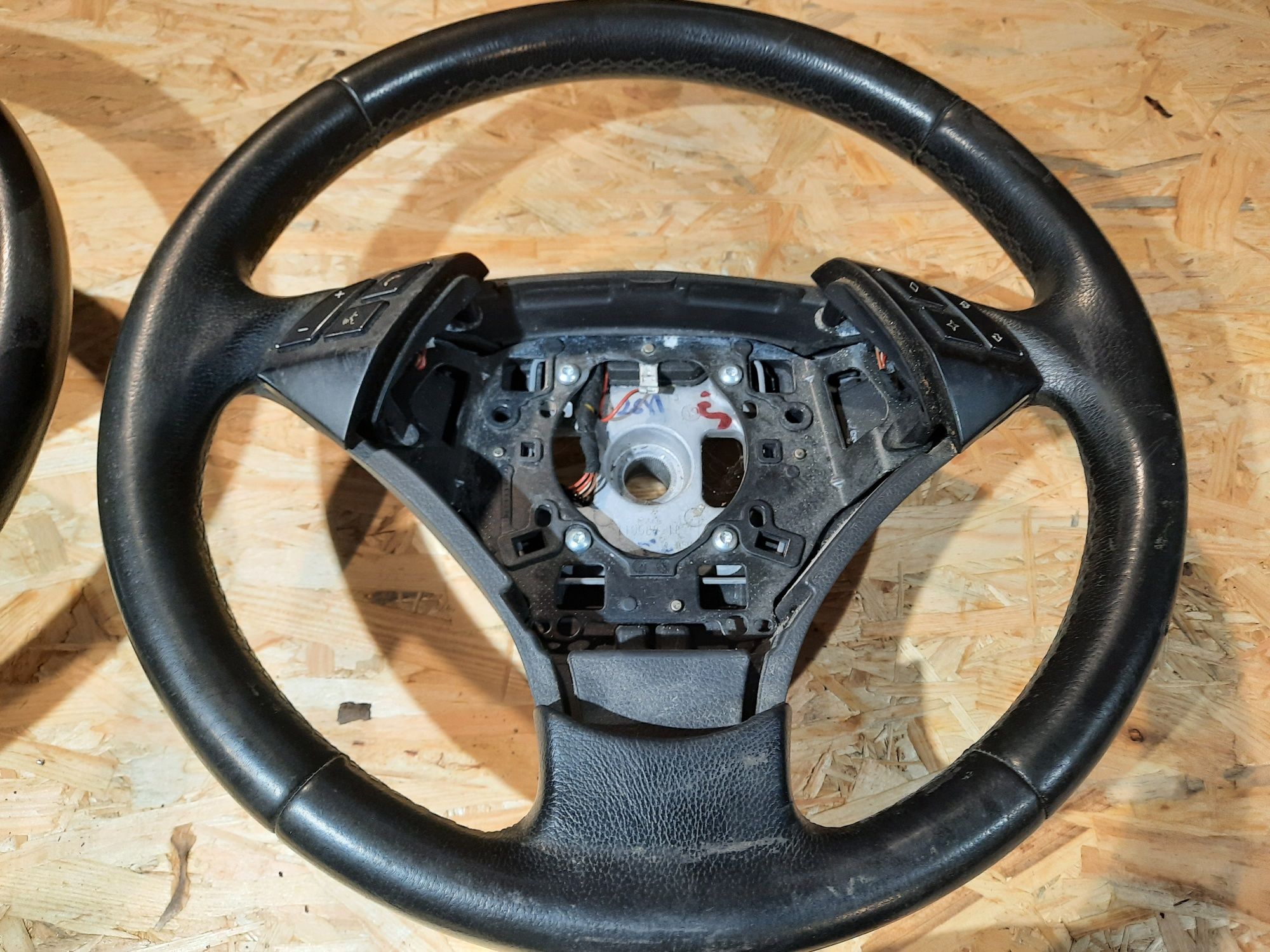 Kierownice BMW E60 E61 PO LIFT START STOP Poduszka