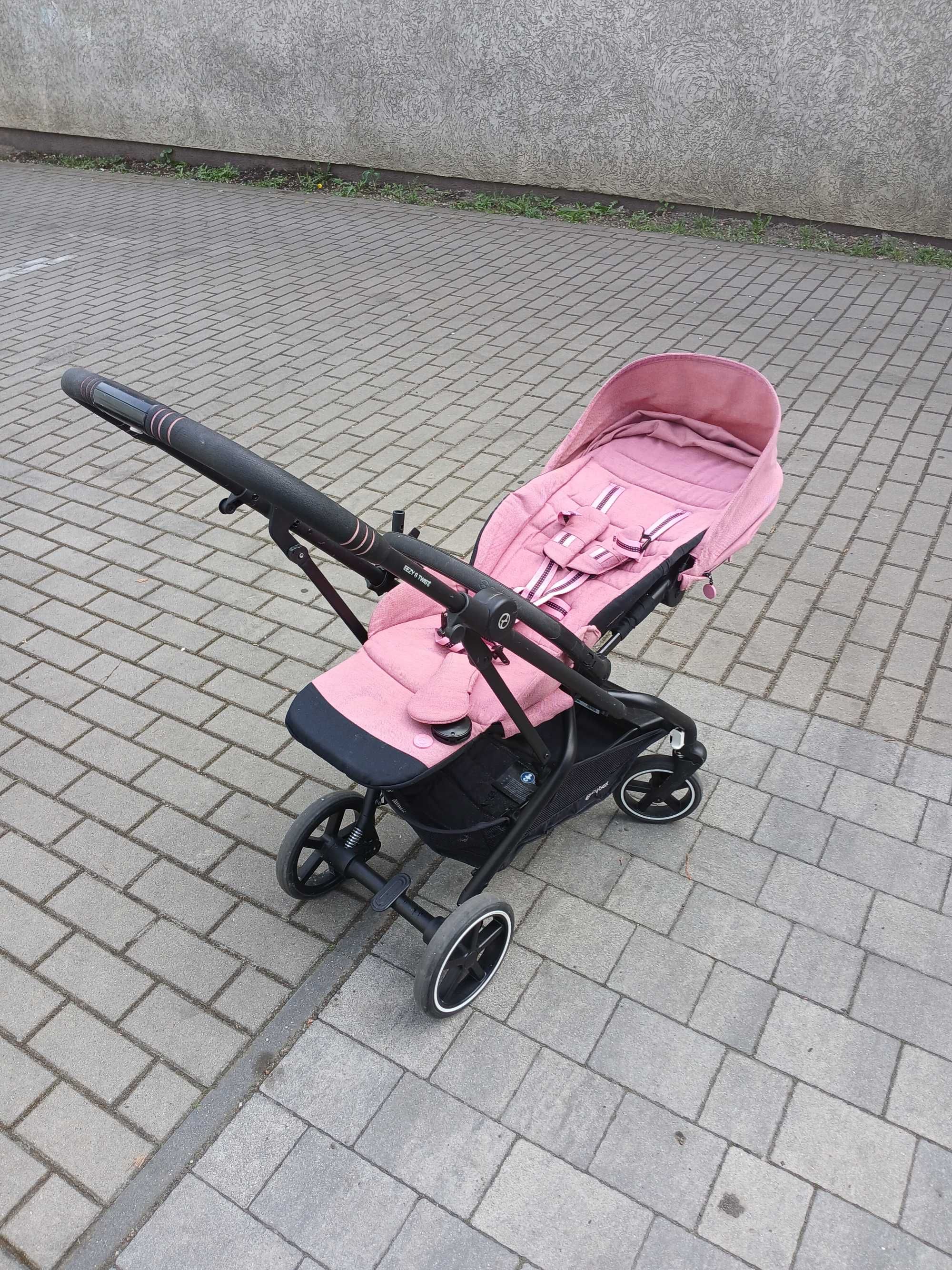 Cybex Easy S Twist+ 2
