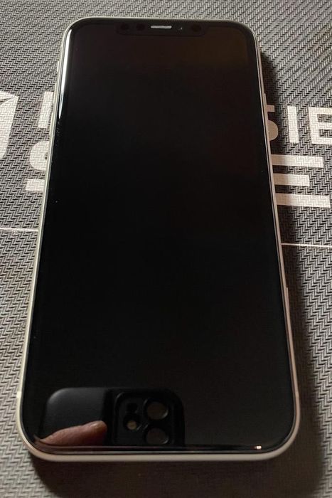 iphone 11 com capacidade máxima de bateria 90%