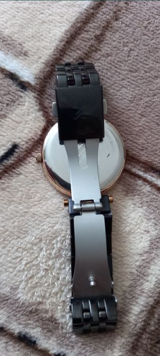 Часы кварцевые Daniel Klein